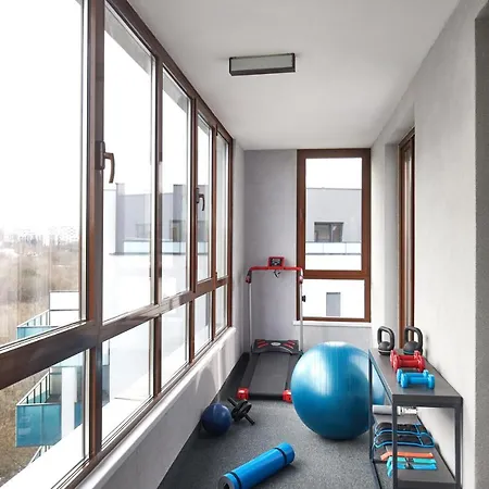 Exclusive With Gym And Sauna Apartment Warsaw