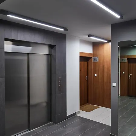 Exclusive With Gym And Sauna * Warsaw